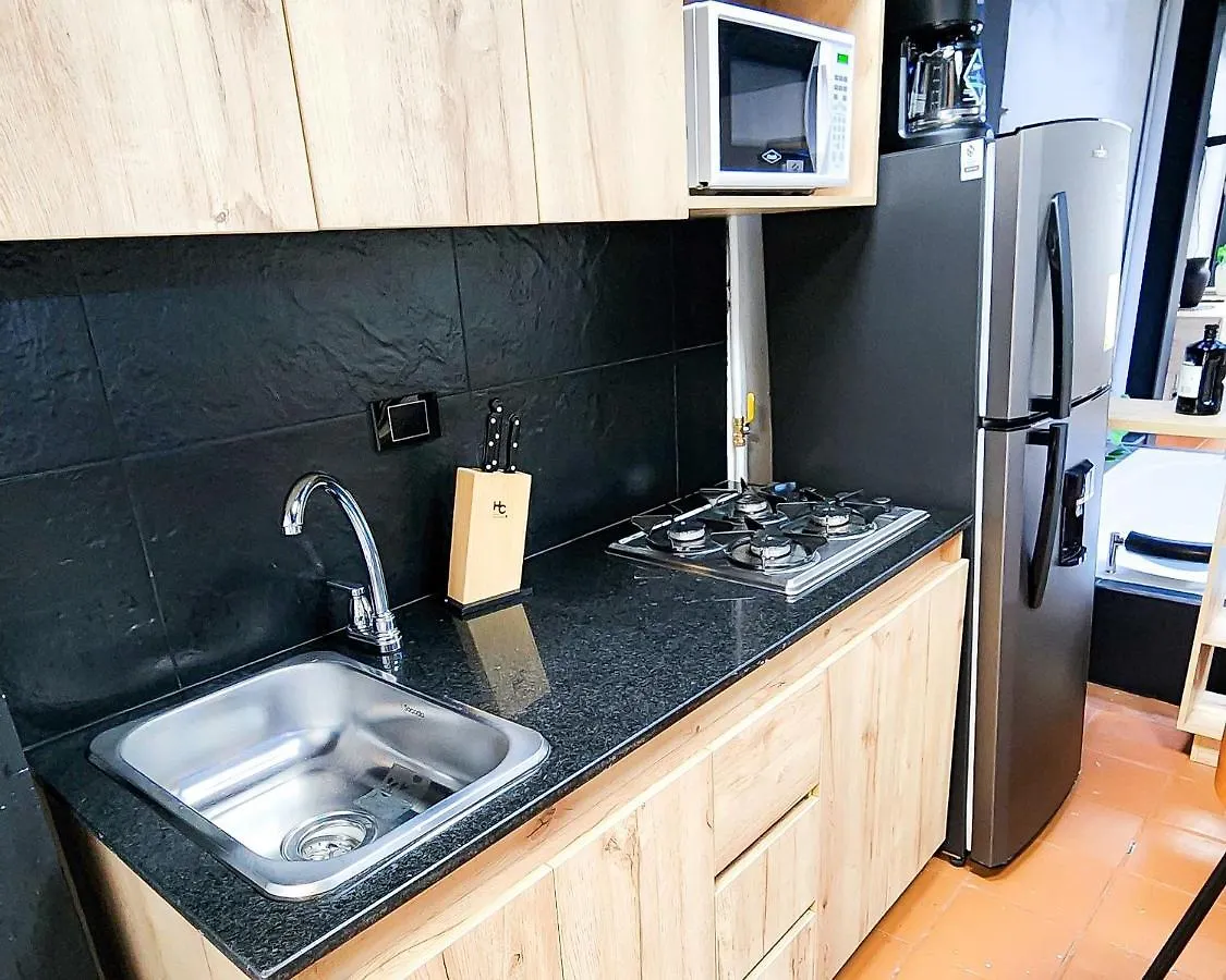 فيلا Manila House With Jacuzzi ميديلين كولومبيا